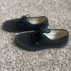 Black Vans